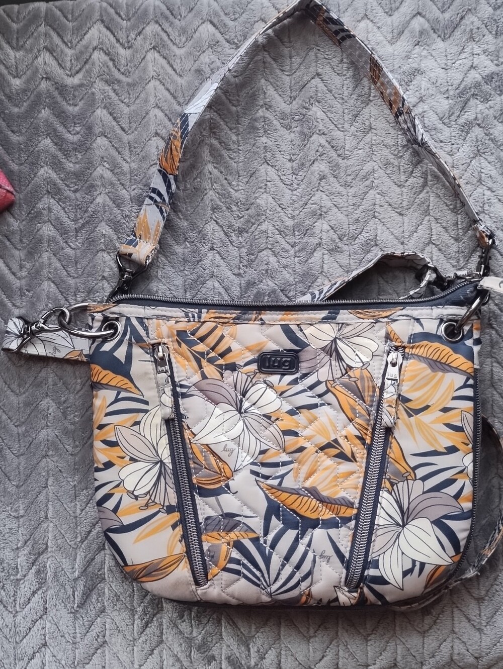 Lug Swivel Handbag
